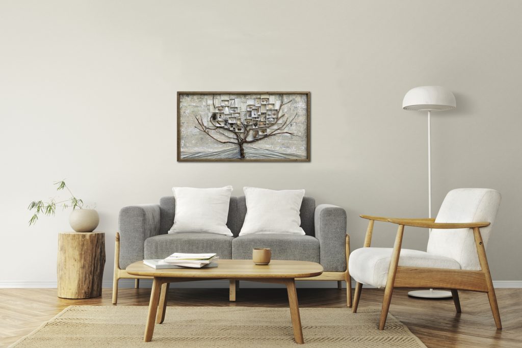 Bild "Source code" an der Wand im Raum